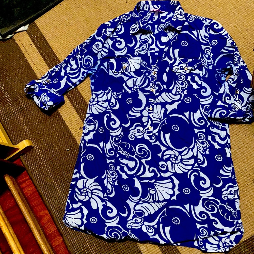Lilly Pulitzer Cover Up. Size S